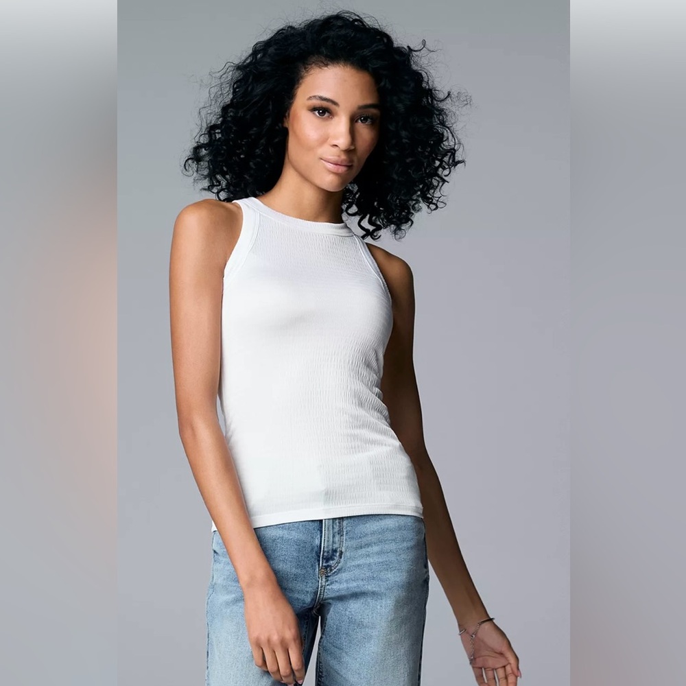 NWT Simply Vera Wang Racerback Tank